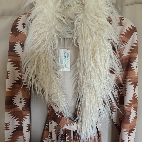 Southern Grace Brown and Cream Long Sleeve Dress with Faux Fur - Picture 3 of 5